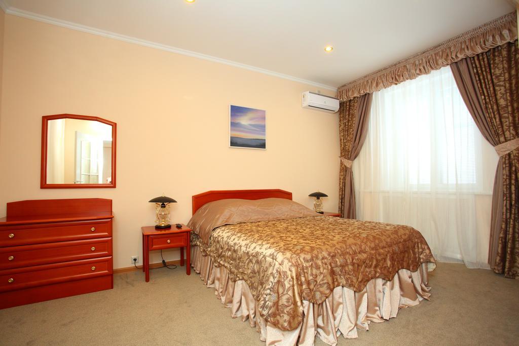 Hotel Rossiya Noyabrsk Room photo