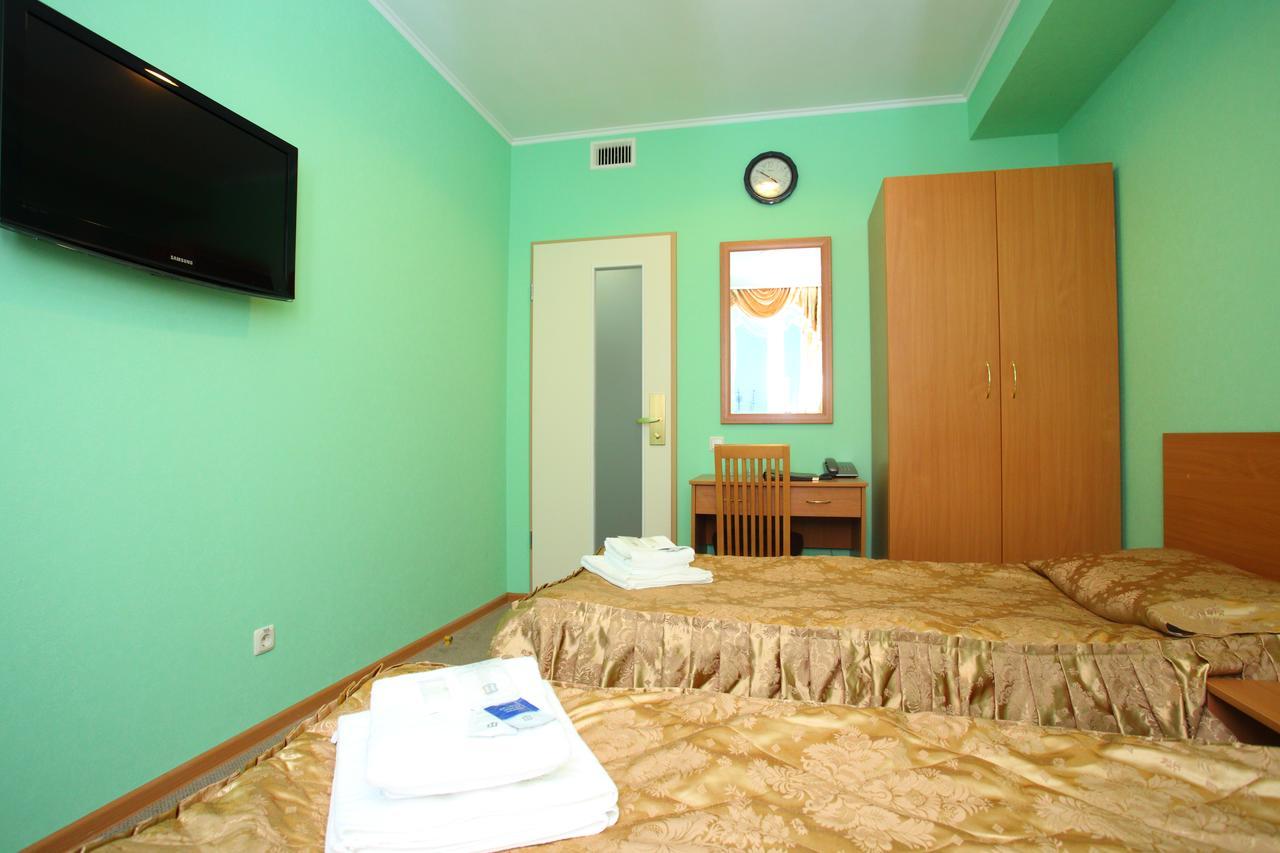 Hotel Rossiya Noyabrsk Room photo